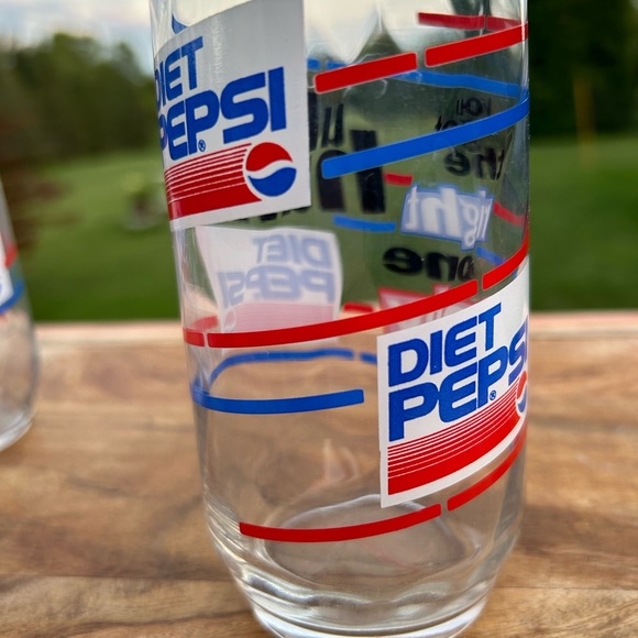 Vintage Diet Pepsi You Got The Right One Baby Uh Huh Glass Cup Set of 2 - Picture 4 of 11